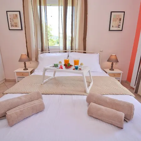 Casa Artemisia Near The Beach *