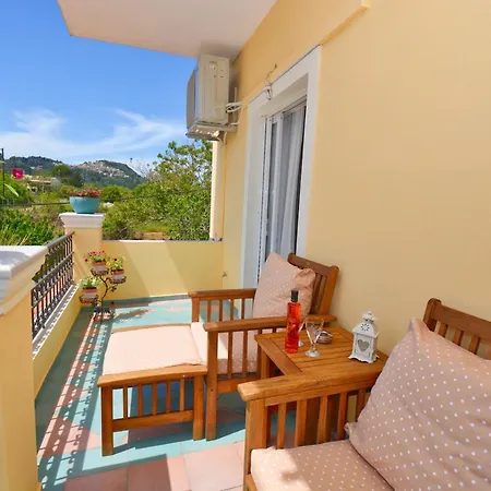 Casa Artemisia Near The Beach
